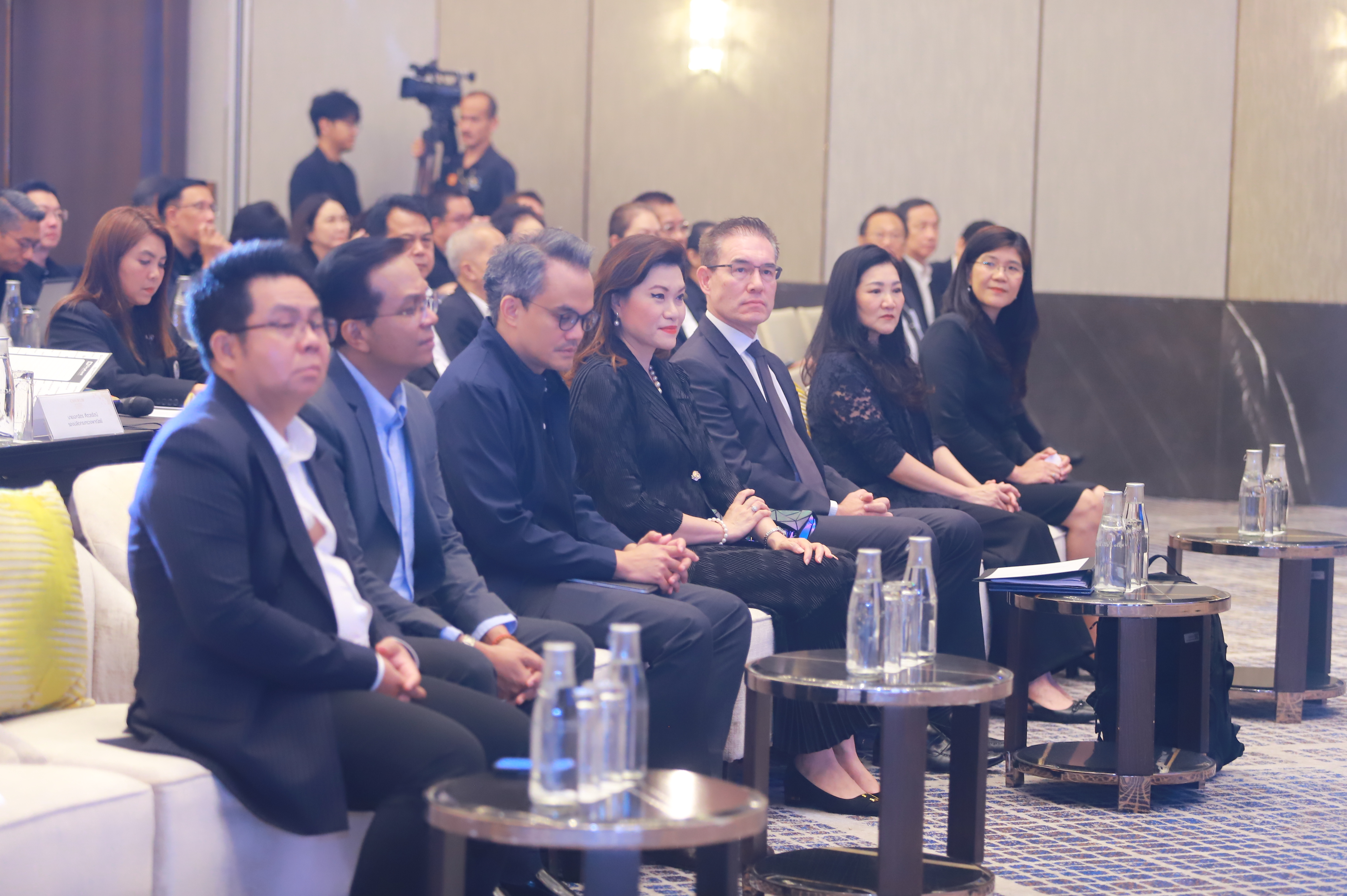 title - รองเลขาฯ ส.ป.ก. ร่วมงาน ITD ผนึกกำลังสมองชั้นนำ ระดมข้อเสนอเชิงนโยบาย ขับเคลื่อน 4 ยุทธศาสตร์ เปลี่ยนเกมเศรษฐกิจไทย